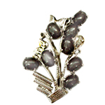 silver-broach-black-star-zircon