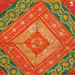 red-green-wall-hanging