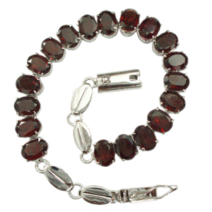 Silver Bracelet Garnet