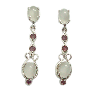 Silver Earring Moonstone and Ruby